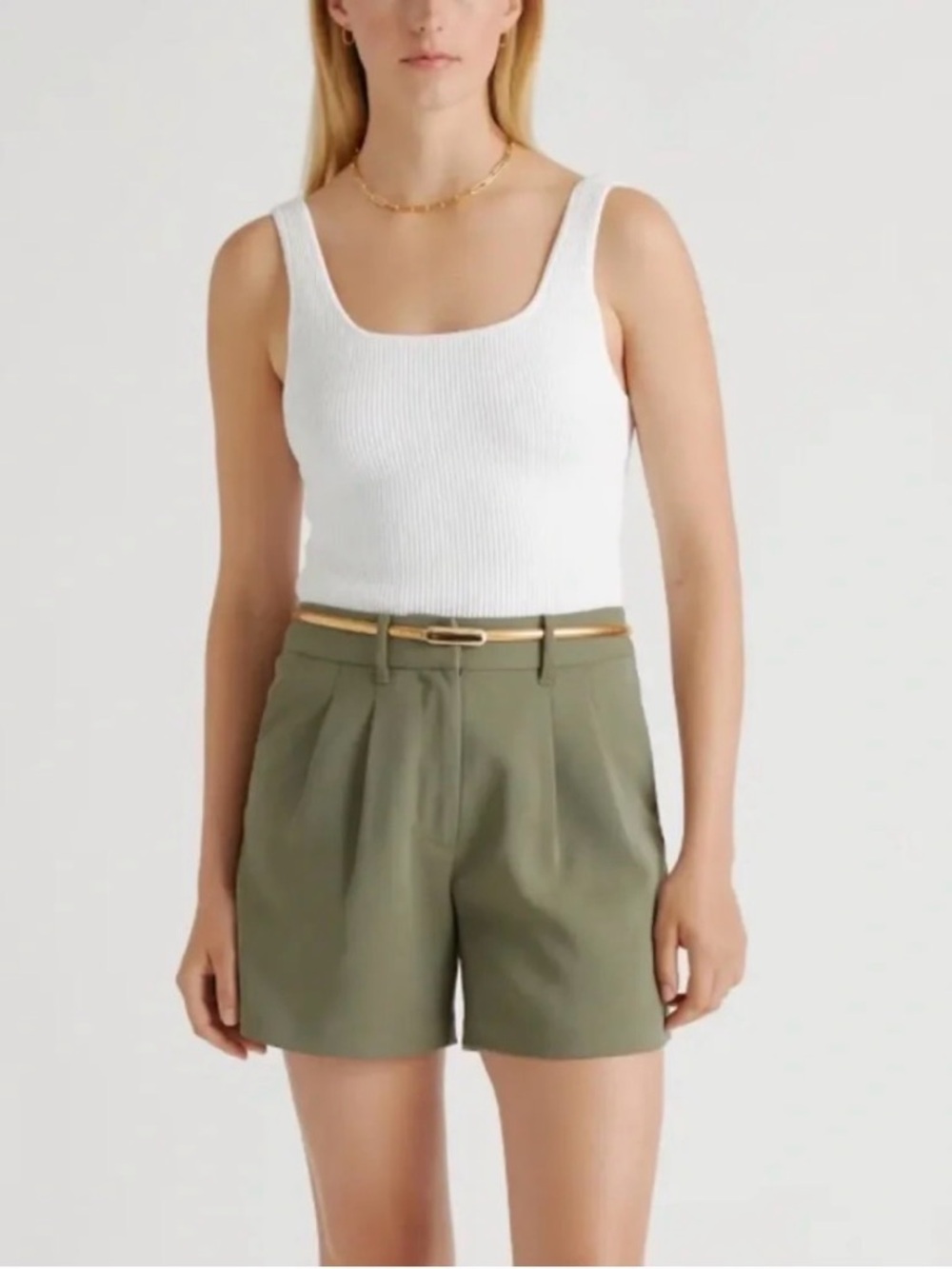 QUINCE Stretch Crepe Pleated Shorts in Olive Green